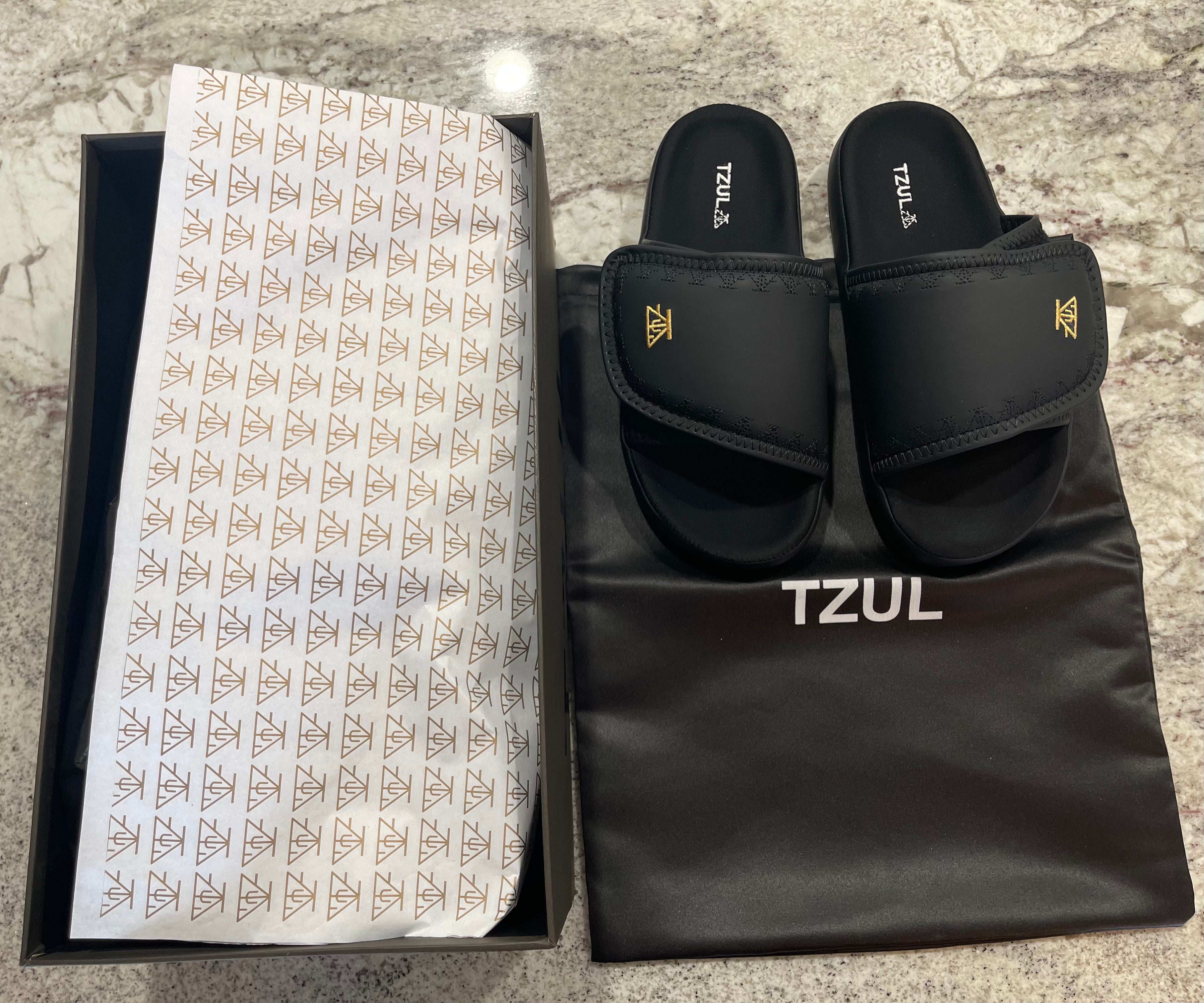 TZUL Pillow Top Slides (Noire)
